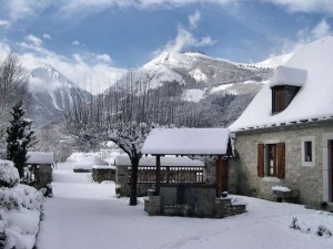 Vue sur la station de Saint-Lary